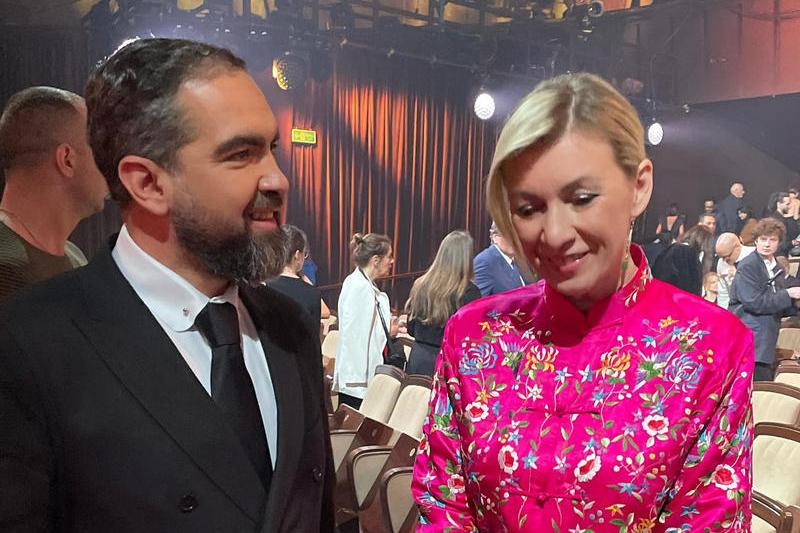 Regizorul Ciprian Mega alaturi de Maria Zaharova la Festivalul International de Film de la Moscova, Foto: Facebook - Laura Irina Mega