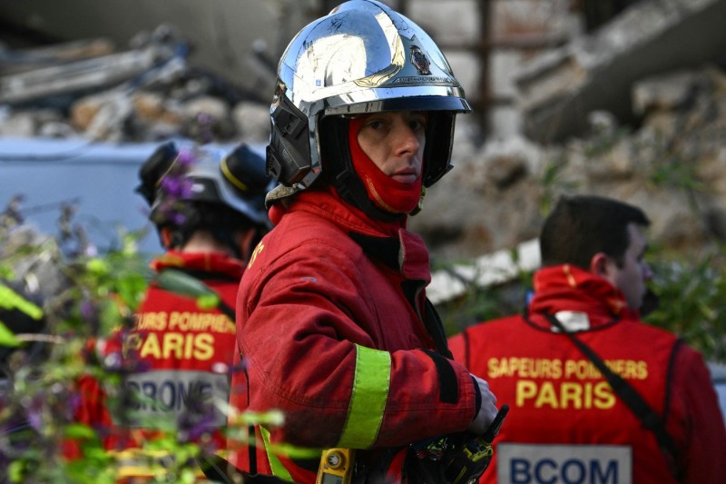 VIDEO Incendiu la Théâtre des Champs-Élysées din Paris, în plină reprezentație. Circa 1.500 de oameni evacuați