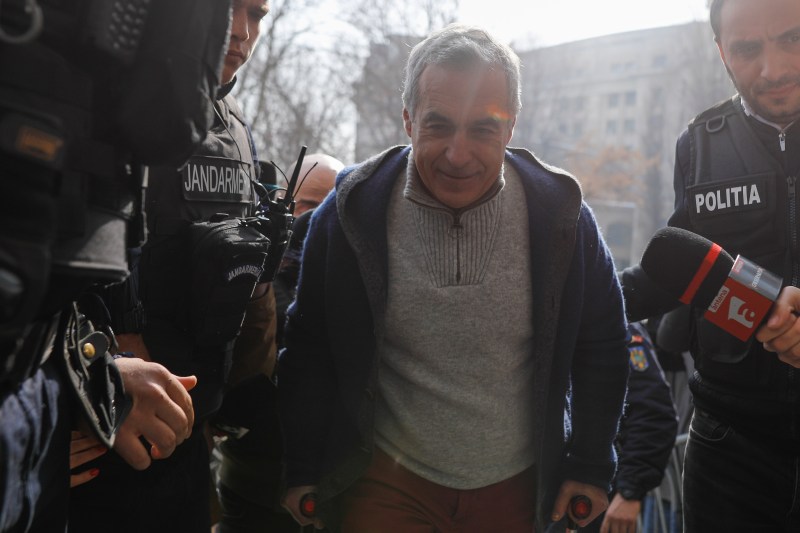 Călin Georgescu a pus o anexă la declarația de avere în care recunoaște că a primit mașina de la Horațiu Potra