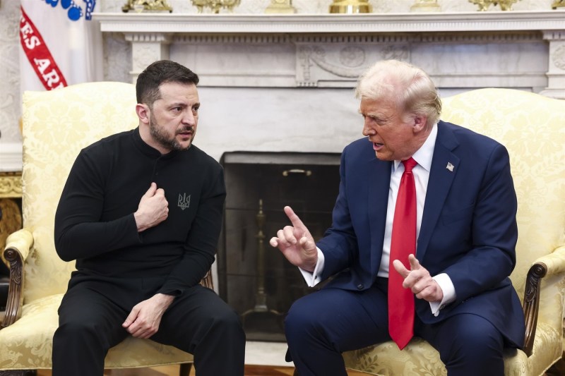 „Casa Albă a devenit un braț al Kremlinului”. Reacție dură din Congresul SUA după cearta dintre Donald Trump și Volodimir Zelenski
