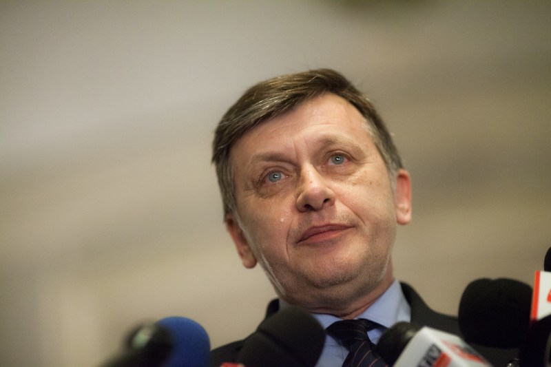 Crin Antonescu spune că Nicușor Dan „nu e deloc antisistem”: „Suntem toți în sistem”