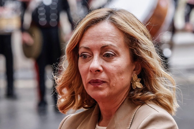 După episodul dur de la Casa Albă, Macron l-a sunat pe Zelenski, Keir Starmer pe Trump şi pe Erdogan. Meloni propune un summit între SUA, Europa şi aliaţii lor