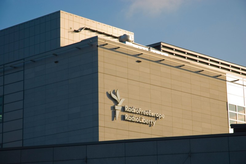 Guvernul ceh cere UE să salveze Radio Europa Liberă, după ce Trump a decis să reducă finanțarea