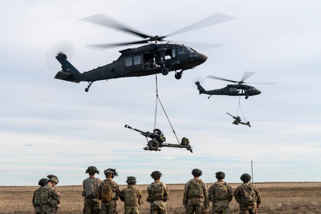 Exercițiu militar la baza aeriană Mihail Kogălniceanu, 4 ianuarie 2024. Foto: U.S. Army / Zuma Press / Profimedia