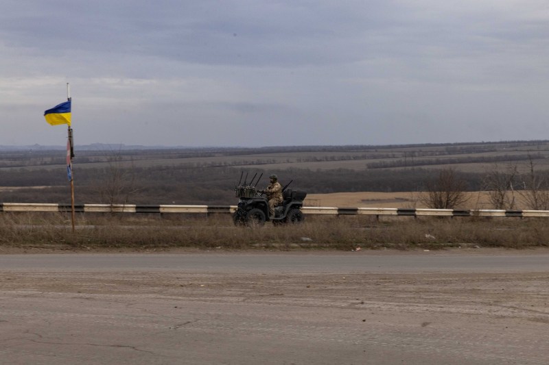 LIVE Război în Ucraina, ziua 1118: Orice tratat de pace trebuie să conțină garanții de securitate incontestabile, spune Moscova/ Trump va vorbi marți cu Putin / Incendiu în regiunea rusă Astrahan după un atac cu drone