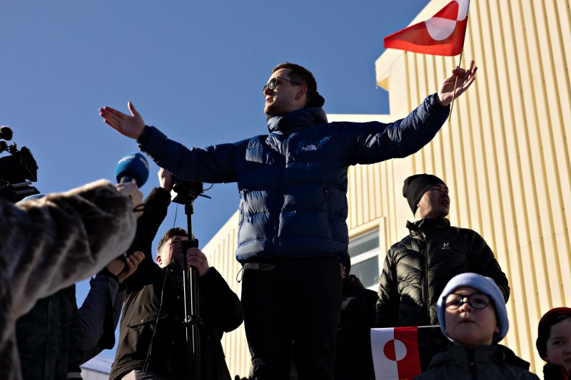 „Nu aparținem nimănui”. Groenlanda respinge ferm planurile lui Trump