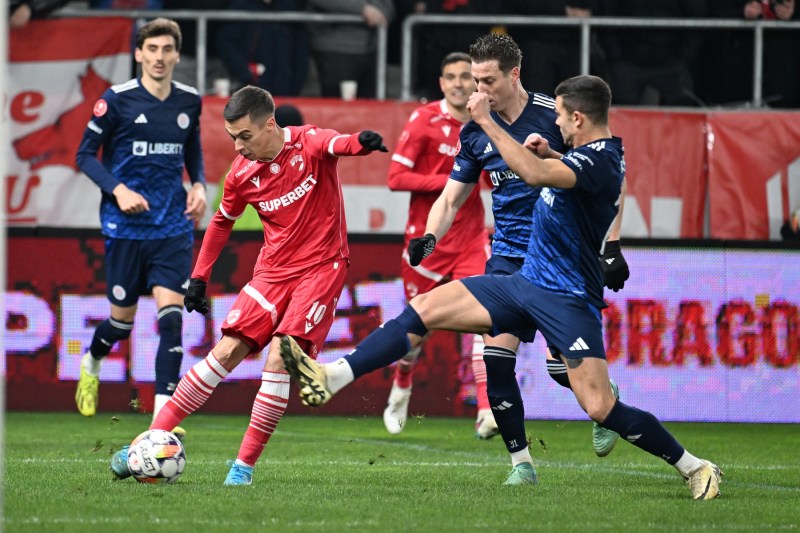 SuperLiga: Cătălin Cîrjan nu a pierdut niciun joc sau antrenament, deși suferă de luni de zile de un virus gripal