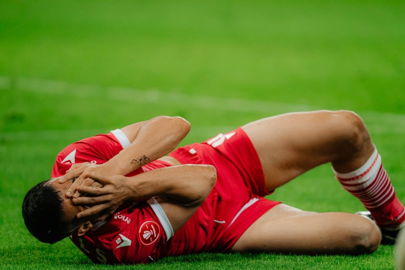 SuperLiga: În ce stare se află fotbalistul dinamovist Astrit Selmani, după comoția suferită în derby-ul cu FCSB