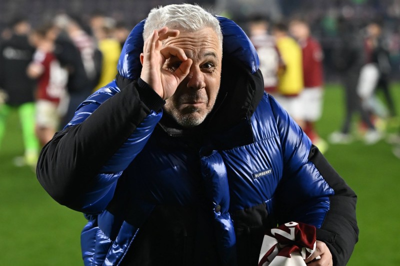 SuperLiga: Marius Șumudică, provocat de patronul FCSB, care a dezvăluit primul „11” înaintea derby-ului cu Rapid. „Poți să scoți un punct, specialistule?”