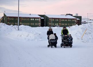 Sondaj în Groenlanda. Susținere minimă pentru o apropiere de Statele Unite