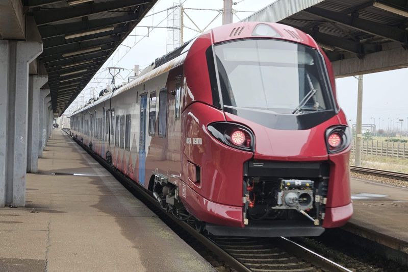 Bulgaria va cumpăra 35 de trenuri electrice de la Alstom, de tipul celor care circulă și în România. Contractul este de 720 milioane euro