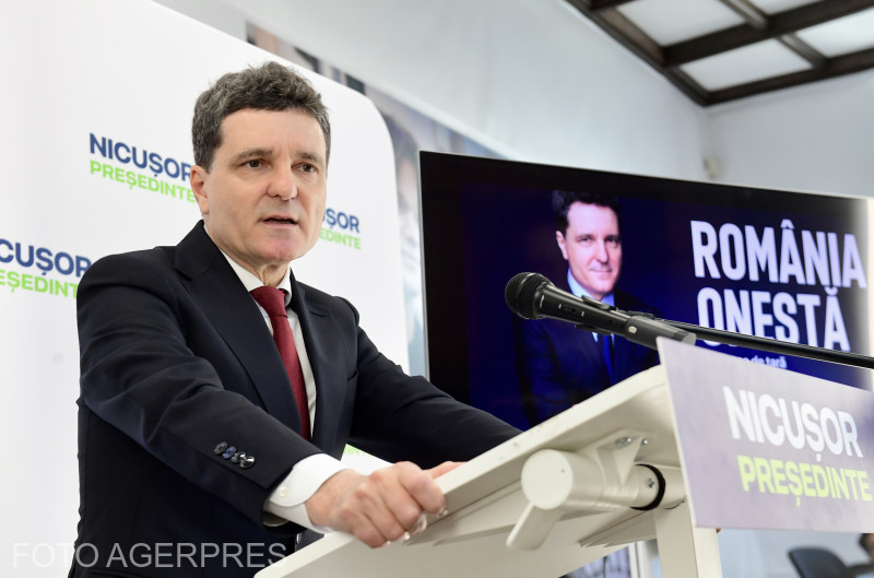 Nicușor Dan își prezintă programul prezidențial „România onestă" pe 22 aprilie 2025. Foto: Cristian Nistor / Agerpres