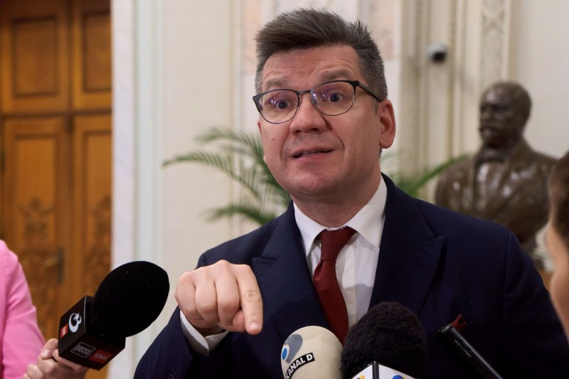 Deputatul AUR Mihail Neamţu a cerut „suspendare parţială” pentru 10 zile a emisiei B1 TV. Motivul invocat