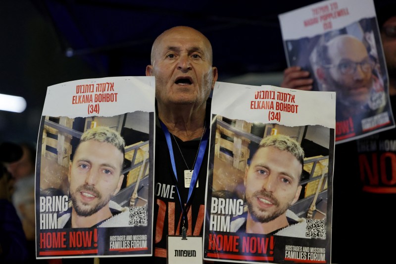 Hamas a publicat sâmbătă un clip video cu un ostatic israelian în viață