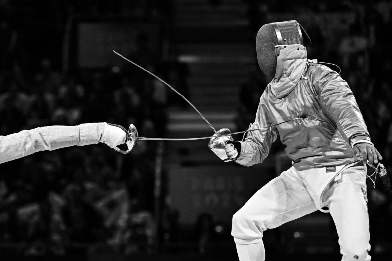 VIDEO Tensiuni diplomatice după un protest pe podium, la campionatele de scrimă. Ce au făcut spadasinii elveţieni în timpul intonării imnului Israelului