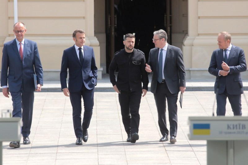 Donald Trump a fost sunat de Macron, înainte de 7 dimineața. Cum a decurs discuția cu liderii europeni reuniți la Kiev