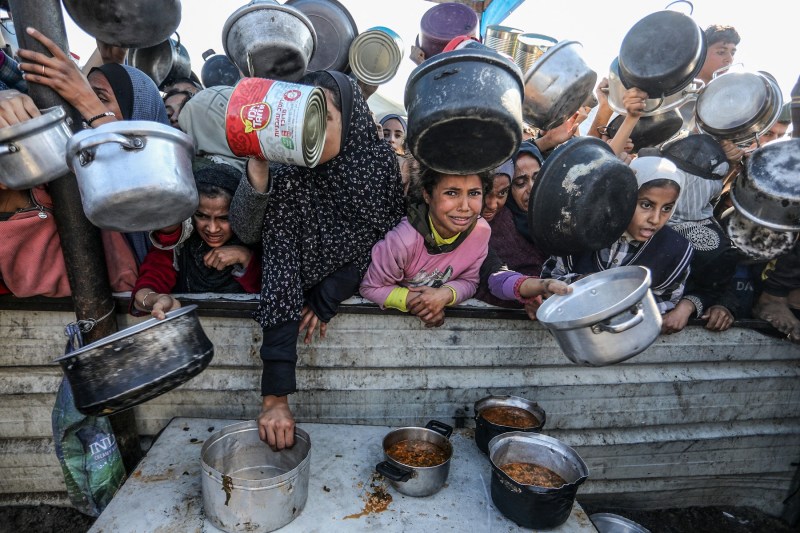 Întreaga populație a Fâșiei Gaza se confruntă cu un risc critic de înfometare după reluarea războiului