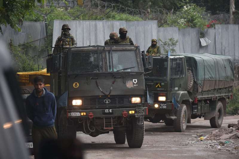 LIVE Pakistanul a lansat „atacuri multiple” asupra Indiei / „Tentativă majoră de infiltrare” / Conflicul dintre puterile nucleare se extinde