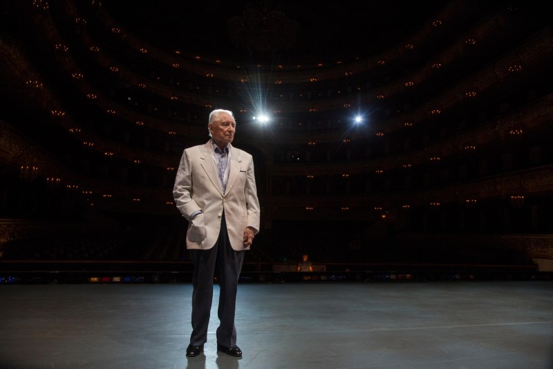 Maestrul baletului Iuri Grigorovici, directorul artistic al Teatrului Bolșoi timp de peste 3 decenii, a murit la vârsta de 98 de ani
