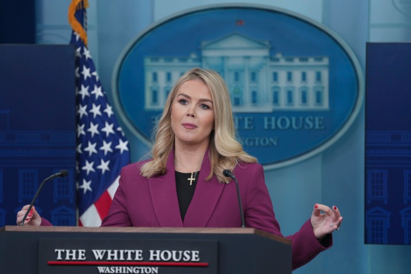 După ce a amânat cu 90 de zile aplicarea supra-tarifelor vamale, Trump ar putea să mai prelungească termenul limită. „El ia decizia”