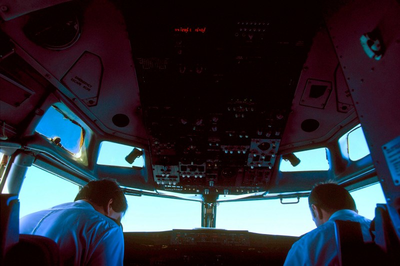 „Nu vrem să continuăm”: Mesajul către turnul de control al piloților avionului Boeing 787 care a făcut cale întoarsă luni, după accidentul grav din India