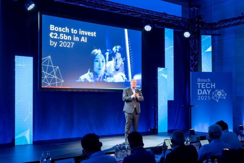 „Să nu reglementăm până la moarte”. Avertismentul unui mare șef de companie privind strategia Europei pe domeniul inteligenței artificiale