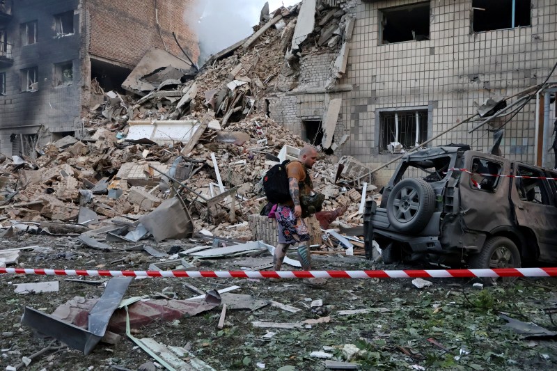 VIDEO Atac aerian absolut masiv asupra Ucrainei, cu 440 de drone și 32 de rachete / Cel puțin 14 morți și zeci de răniți în Kiev / Zelenski: Ceea ce fac rușii este pur și simplu terorism