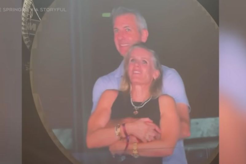 Decizia luată de femeia a cărei relație secretă cu Andy Byron, CEO-ul companiei Astronomers, a fost expusă la concertul Coldplay