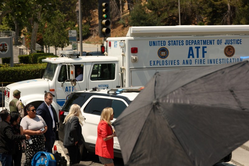 Explozie în Los Angeles. Cel puțin trei persoane au fost ucise