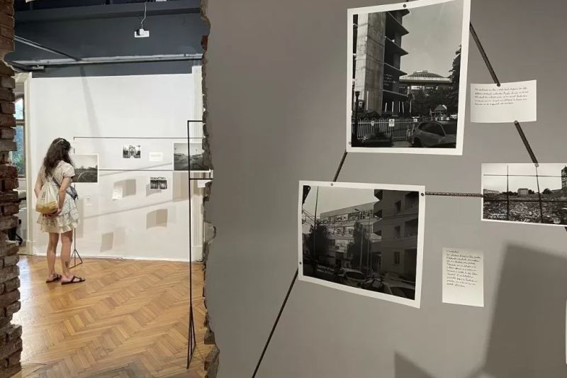 INTERVIU – Artistul Vlad Dragne, despre violența arhitecturală a Bucureștiului și ideologiile modelatoare