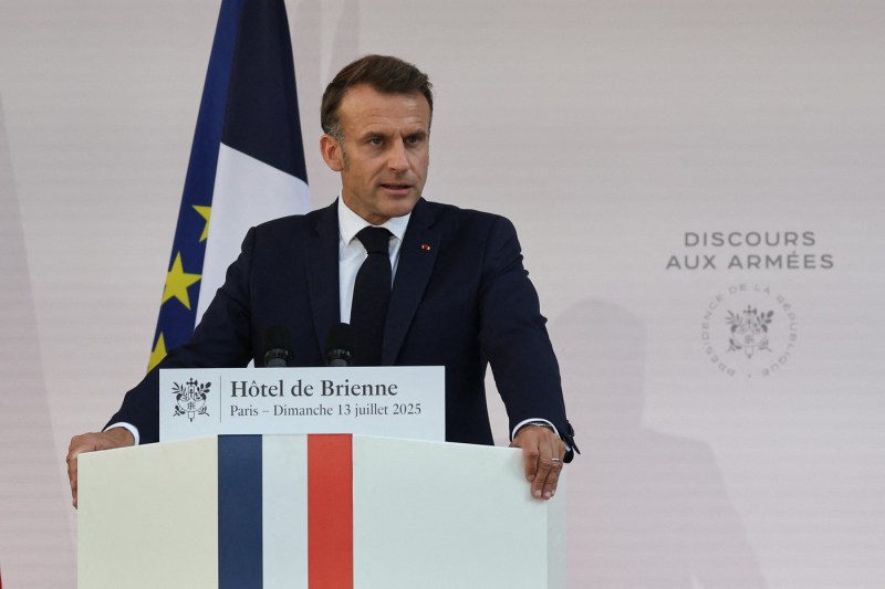 Macron vrea o creștere substanțială a cheltuielilor cu apărarea. „Din 1945, libertatea nu a fost niciodată atât de amenințată și niciodată atât de grav”