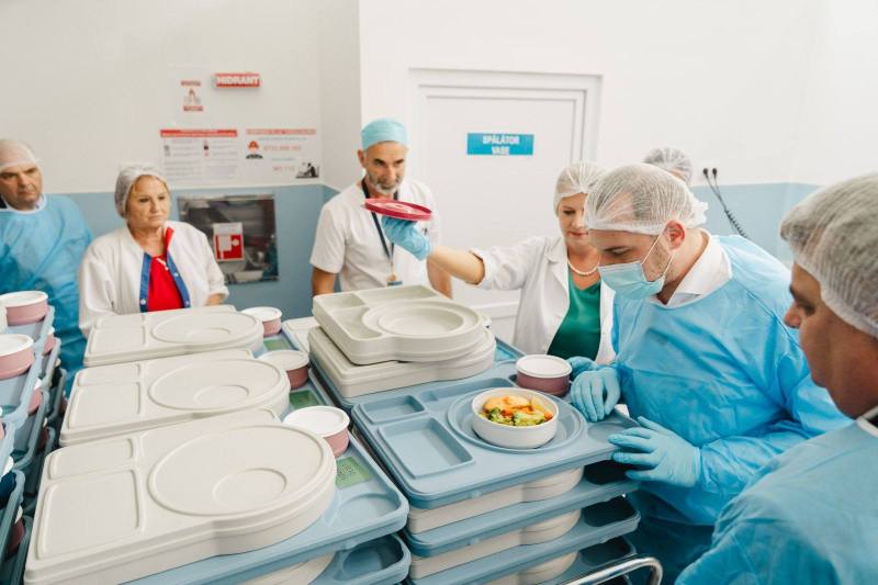 Ministrul Sănătăţii, controale neanunțate în spitale. „Arată exact cât dispreţ există, în unele locuri, faţă de oameni”