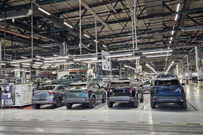 Variantele pregătite de guvern pentru Programul Rabla: de la anulare la amânare, cu efecte severe asupra celor doi producători, Dacia și Ford