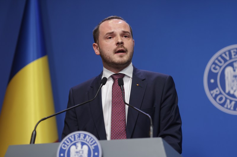 VIDEO Ministrul Sănătății: Obiceiul de a interna pacienți două-trei zile pentru analize de bază ne costă foarte mult / Toți medicii vor fi obligați să asigure ore în ambulatoriul de specialitate