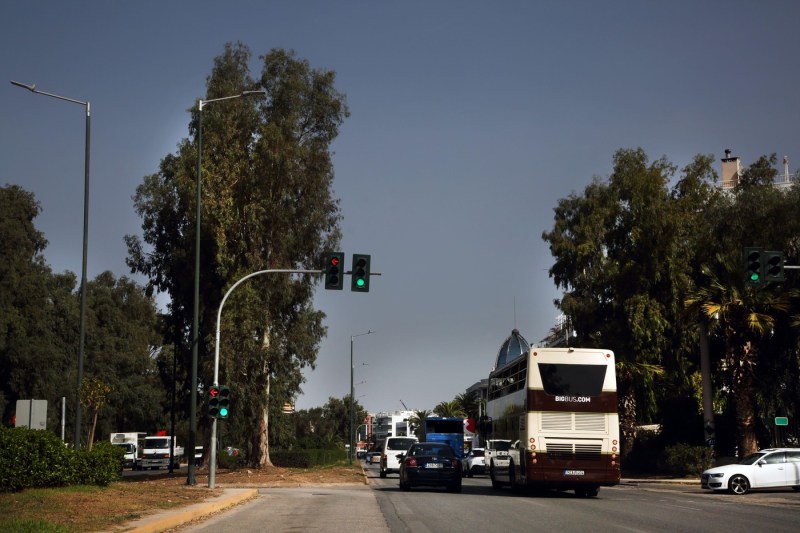 VIDEO Peste 50 de răniți după coliziunea a două autobuze în apropiere de Atena