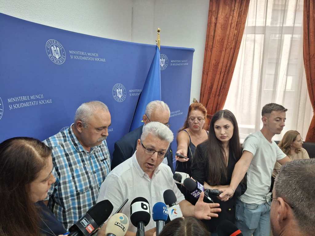 Sindicaliști, la dezbaterea privind plata pensiilor private / Foto: Adrian Vasilache, jurnalist HotNews.ro