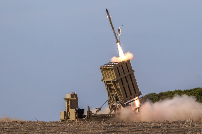 Armata israeliană a anunțat că a lovit „o instalație energetică” aflată la 2.000 de kilometri distanță