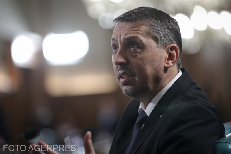 Daniel David: „Am stat paratrăsnet până în 15 august / Funcționarea sistemului este pentru mine mai importantă decât poziția de ministru”