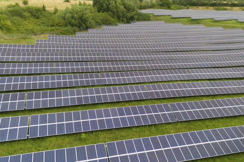 Grup israelian, în extindere agresivă pe piața imobiliară din România după ce a fost preluat de un comerciant de diamante, lansează prima investiție majoră în energia românească