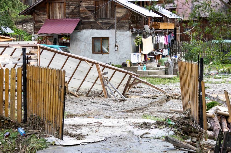 Inundații în Suceava și Neamț: România va activa mecanismul european RESTORE pentru refacerea zonelor afectate