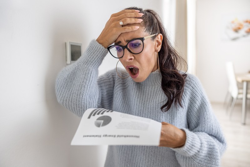 Mișcare pregătită: Primăriile să poată plăti facturile restante la energie ale consumatorilor vulnerabili, pentru a evita debranșarea acestora de către furnizori