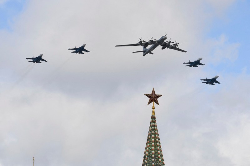 Rușii au ridicat două bombardiere strategice Tupolev Tu-95, chiar dacă întâlnirea de la Casa Albă era în derulare, iar Trump l-a sunat pe Putin