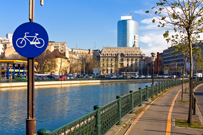 Temperaturile scad brusc în toată țara. Mâine noapte va fi cel mai frig. Ce ne așteaptă săptămâna viitoare