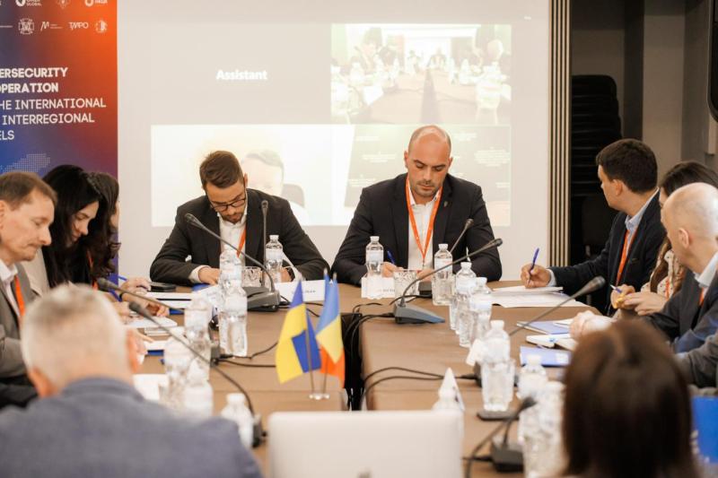 Ucraina vrea o alianță regională cu România și Moldova pentru securitate cibernetică. Primele consultări au avut loc la Cernăuți