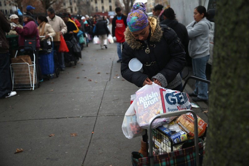 Administrația Trump acuză că datele privind foametea în SUA sunt părtinitoare și anunță că nu le va mai publica