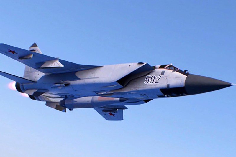 Articolul 4 al tratatului NATO, invocat pentru a doua oară în mai puțin de zece zile, după incidentele cu aeronave rusești. Ce prevede această clauză