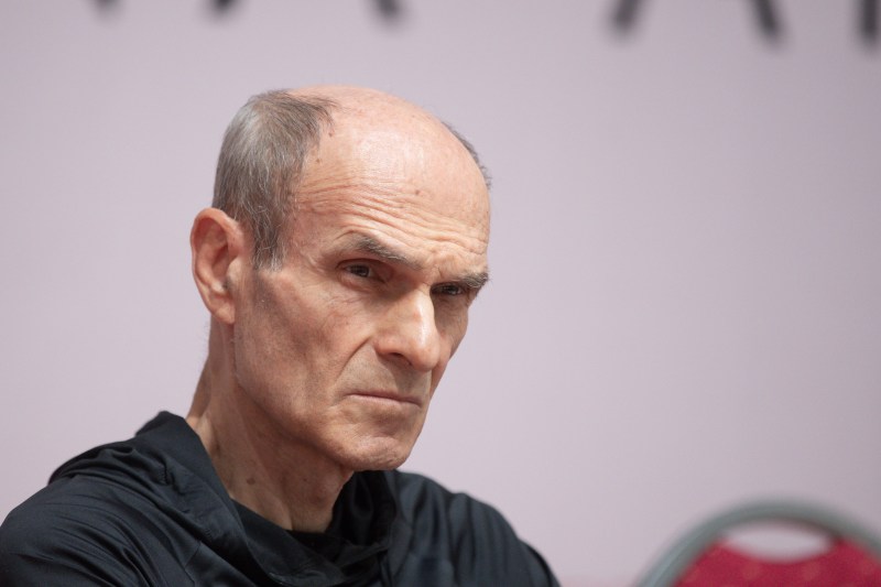 „Bolojan sau Dumnezeilă?”. Scenariile lui CTP înaintea deciziei CCR cu privire la pensiile magistraților
