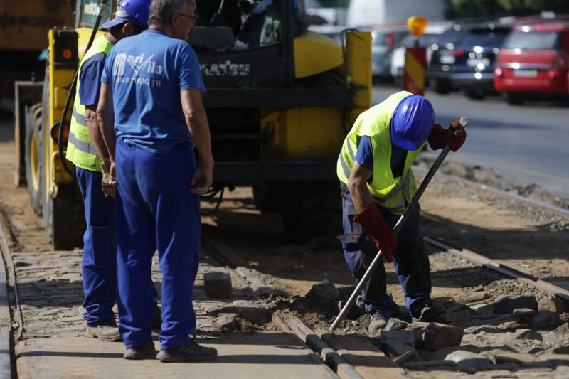 Cât îl costă pe un angajator român fiecare oră lucrată de un salariat și unde ne situăm în regiune