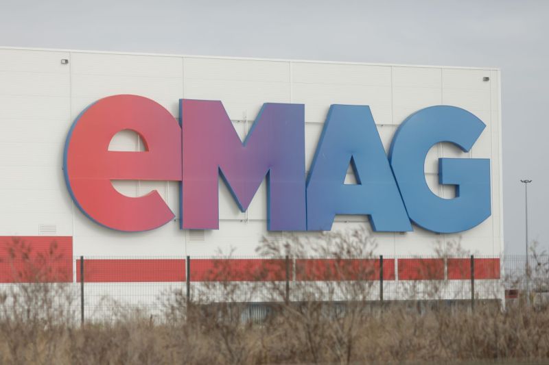 eMAG, restructurare în Ungaria. Vrea să vândă depozitul de 100 milioane de euro, primul construit în afara României și cel mai mare din regiune