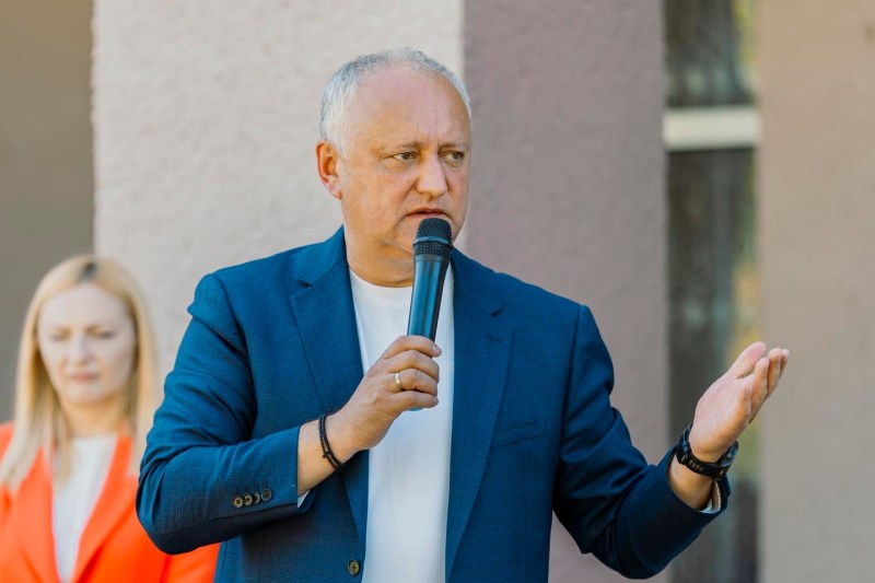 Igor Dodon anunță că poliția i-a ridicat „câțiva colegi” după sute de percheziții făcute în Republica Moldova / Urmează o conferință cu șefii poliției, procuraturii și serviciilor speciale